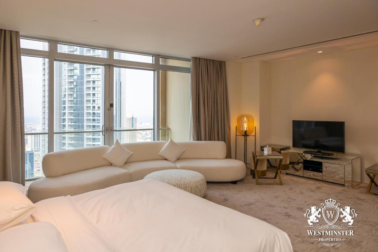 Westminster Dubai Mall Exterior foto A bedroom at the Westin